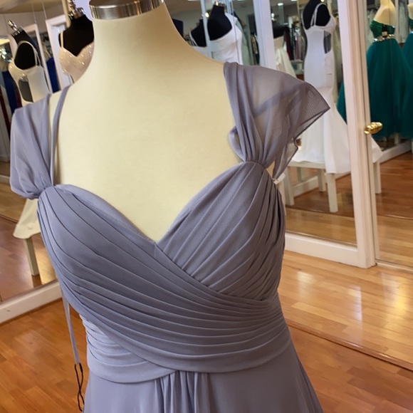✔️ wisteria bridesmaid dress - Picture 3 of 13
